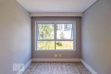 Quarto 1 de apartamento para alugar com 2 quartos, 70m² em Empresarial 18 do Forte, Barueri