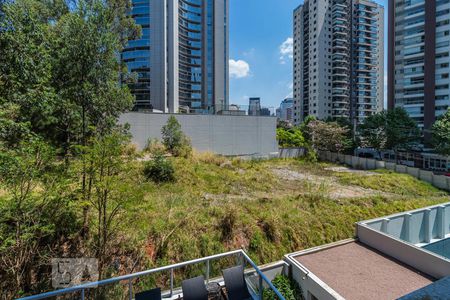 Vista do Quarto 1 de apartamento para alugar com 2 quartos, 70m² em Empresarial 18 do Forte, Barueri