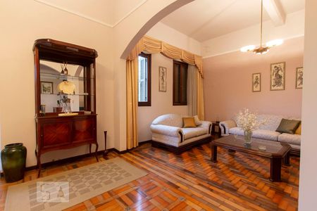 Sala de Estar de casa à venda com 3 quartos, 378m² em Santo Antônio, Porto Alegre