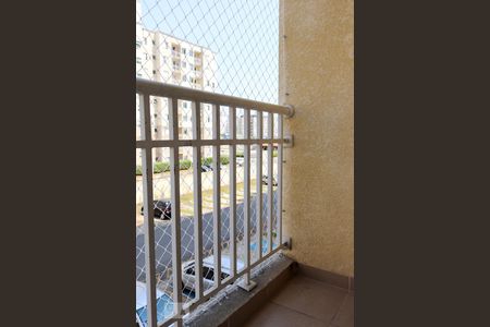 Sacada de apartamento para alugar com 2 quartos, 50m² em Vila Mogilar, Mogi das Cruzes
