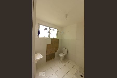 Banheiro e Lavanderia de apartamento para alugar com 1 quarto, 38m² em Bairro Jardim Nossa Senhora das Graças, Cotia
