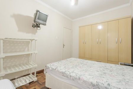 Quarto 2 de apartamento para alugar com 2 quartos, 70m² em Navegantes, Porto Alegre