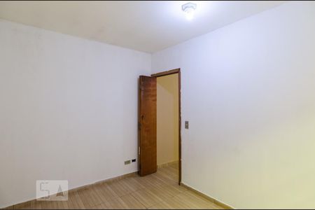 Sala quarto de casa para alugar com 1 quarto, 60m² em Piraporinha, Diadema