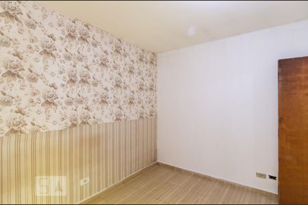 Sala quarto de casa para alugar com 1 quarto, 60m² em Piraporinha, Diadema