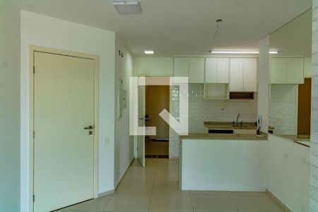 Sala de apartamento para alugar com 2 quartos, 66m² em Vila Alexandria, São Paulo