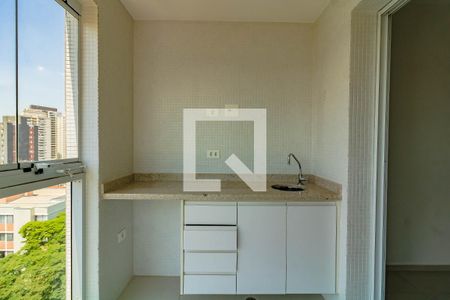 Varanda Sala de apartamento para alugar com 2 quartos, 66m² em Vila Alexandria, São Paulo