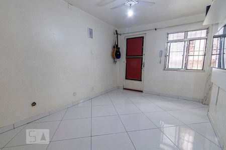 Sala de apartamento à venda com 2 quartos, 44m² em Irajá, Rio de Janeiro