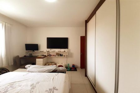 Quarto 1 de casa à venda com 4 quartos, 160m² em Engenho de Dentro, Rio de Janeiro