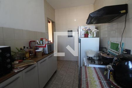 Cozinha de apartamento à venda com 3 quartos, 97m² em Niterói, Canoas