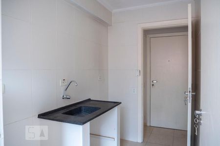 Cozinha de apartamento para alugar com 1 quarto, 46m² em Liberdade, São Paulo