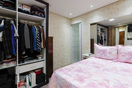 Suíte de apartamento à venda com 2 quartos, 117m² em Consolação, São Paulo