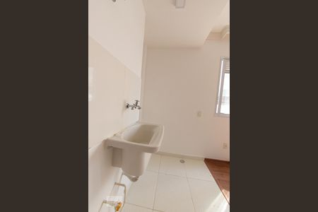 Apartamento à venda com 45m², 1 quarto e sem vaga Apartamento à venda com 45m², 1 quarto e sem vagaArea de Serviço