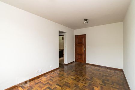 Sala de apartamento para alugar com 3 quartos, 115m² em Olaria, Rio de Janeiro