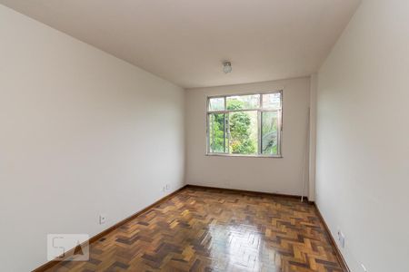 Sala de apartamento para alugar com 3 quartos, 115m² em Olaria, Rio de Janeiro