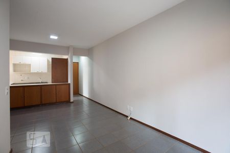 Sala de apartamento para alugar com 3 quartos, 73m² em Jardim Palma Travassos, Ribeirão Preto