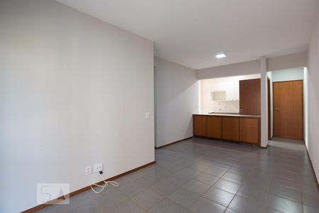 Sala de apartamento para alugar com 3 quartos, 73m² em Jardim Palma Travassos, Ribeirão Preto