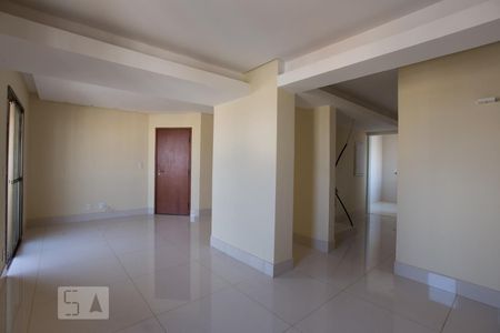 Sala de apartamento para alugar com 2 quartos, 90m² em Centro, Ribeirão Preto