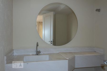 Lavabo de apartamento para alugar com 3 quartos, 335m² em Santana, São Paulo