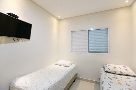 Quarto 2 de casa para alugar com 2 quartos, 75m² em Jardim Ruth, São Paulo