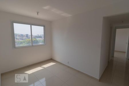 Sala de apartamento para alugar com 2 quartos, 40m² em Vila Zat, São Paulo