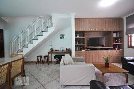 Sala de casa à venda com 3 quartos, 169m² em Jardim Lar Sao Paulo, São Paulo