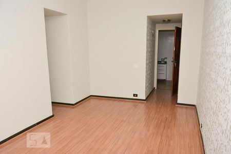 Sala  de apartamento para alugar com 2 quartos, 75m² em Jardim Guanabara, Rio de Janeiro