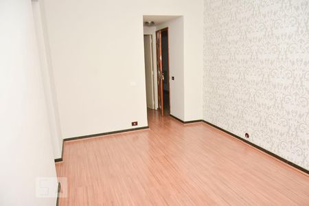 Sala  de apartamento para alugar com 2 quartos, 75m² em Jardim Guanabara, Rio de Janeiro