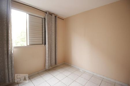 Quarto 1 de apartamento para alugar com 2 quartos, 55m² em Itaquera, São Paulo