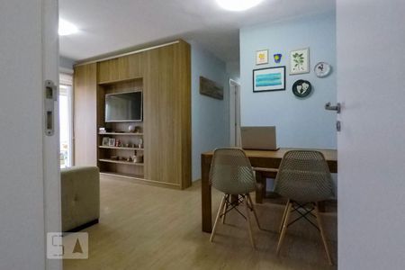 Entrada de apartamento para alugar com 3 quartos, 81m² em Saúde, São Paulo