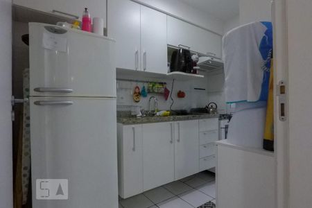 Cozinha de apartamento para alugar com 3 quartos, 81m² em Saúde, São Paulo