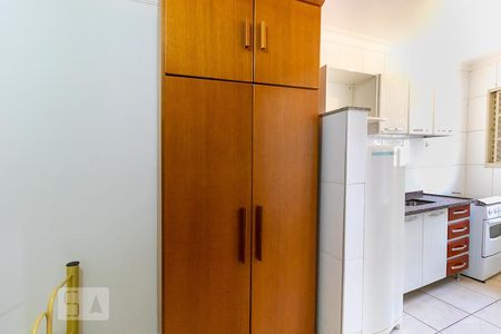 Kitnet - Armários de kitnet/studio para alugar com 1 quarto, 30m² em Cidade Universitária, Campinas