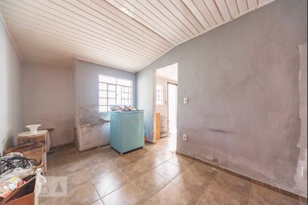 Casa à venda com 200m², 5 quartos e 4 vagas Casa à venda com 200m², 5 quartos e 4 vagasSala da Casa2