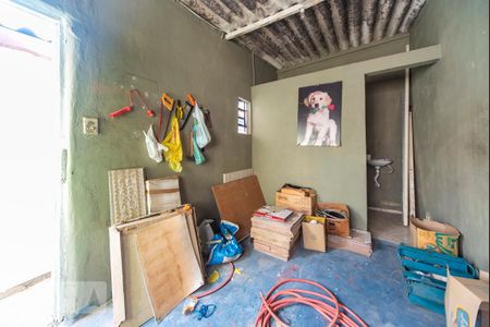 Casa à venda com 200m², 5 quartos e 4 vagas Casa à venda com 200m², 5 quartos e 4 vagasOficina