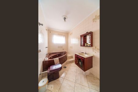 Casa à venda com 200m², 5 quartos e 4 vagas Casa à venda com 200m², 5 quartos e 4 vagasBanheiro do Quarto 2