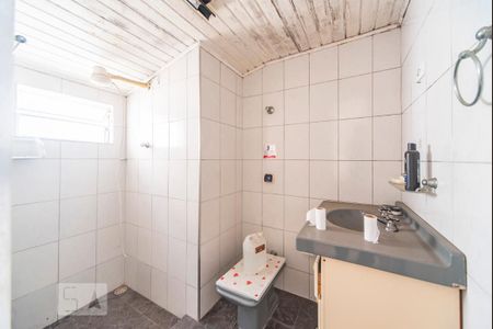 Casa à venda com 200m², 5 quartos e 4 vagas Casa à venda com 200m², 5 quartos e 4 vagasBanheiro da casa 2