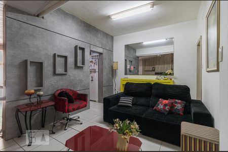 Sala de casa à venda com 3 quartos, 118m² em Floresta, Porto Alegre