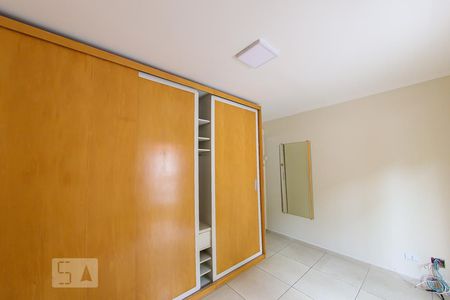 Quarto 1 de casa de condomínio para alugar com 3 quartos, 90m² em Horto Florestal, São Paulo