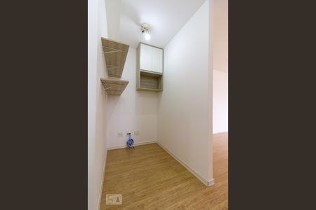 Escritório de apartamento para alugar com 2 quartos, 65m² em Vila Polopoli, São Paulo