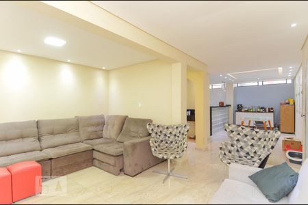 Sala de casa à venda com 4 quartos, 152m² em Jardim Maia, Guarulhos