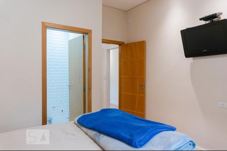 Suíte 1 de casa à venda com 3 quartos, 200m² em Jardim São Paulo, São Paulo