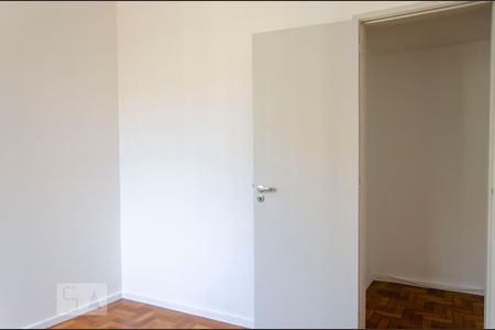 Quarto 1 de apartamento para alugar com 2 quartos, 70m² em Laranjeiras, Rio de Janeiro