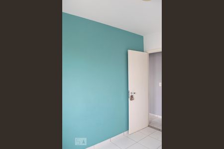 QUARTO 1 de apartamento para alugar com 2 quartos, 46m² em Vila Amélia, São Paulo