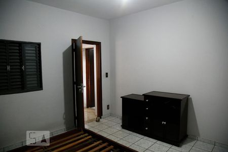 Quarto 1 de casa para alugar com 2 quartos, 130m² em Vila Formosa, São Paulo