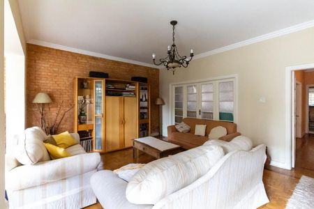 Sala de estar de casa à venda com 3 quartos, 525m² em Vila Mariana, São Paulo