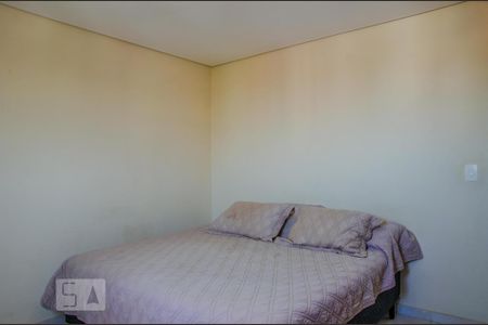 Casa à venda com 300m², 2 quartos e 3 vagas Casa à venda com 300m², 2 quartos e 3 vagasQuarto 4