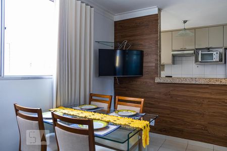 Sala de apartamento para alugar com 2 quartos, 49m² em Camargos, Belo Horizonte