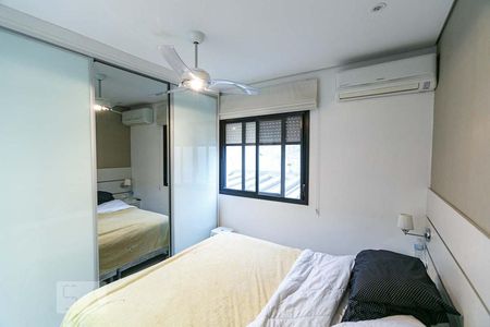 Quarto 1 de casa à venda com 2 quartos, 59m² em Camaquã, Porto Alegre