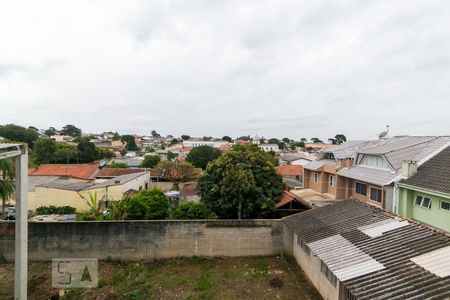 Vista da sala e cozinha de apartamento para alugar com 2 quartos, 35m² em Cajuru, Curitiba