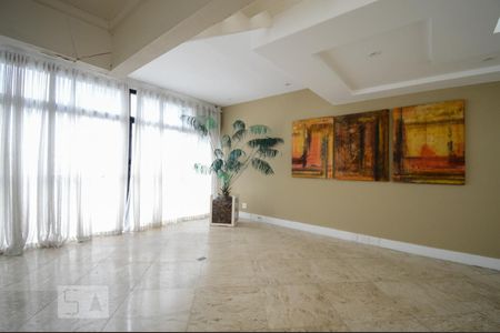 Hall de apartamento à venda com 6 quartos, 1080m² em Barra da Tijuca, Rio de Janeiro