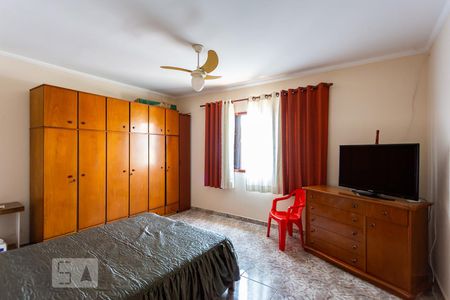 Quarto de casa para alugar com 2 quartos, 296m² em Cipava, Osasco